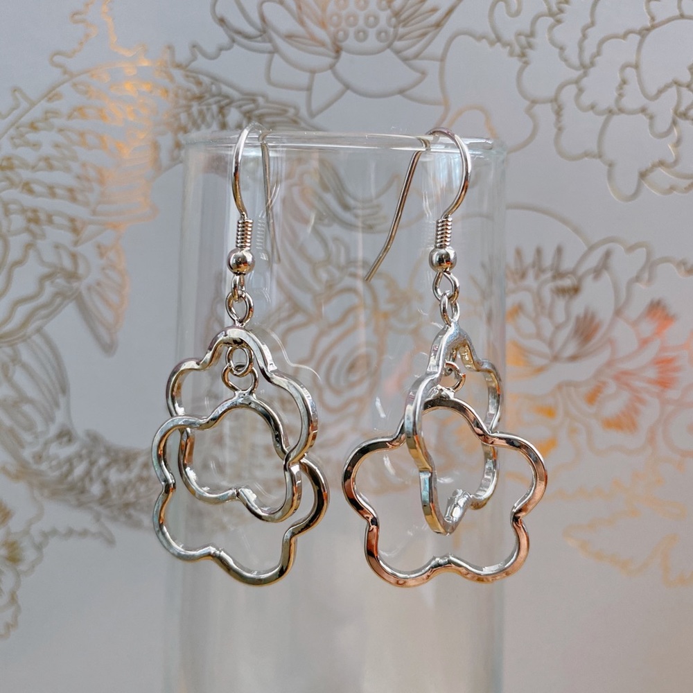 3/$18💥Earrings